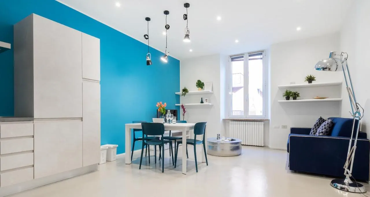 Joivy Spacious 1 Bedroom Apt Near S Agostino Metro Milan 0*,
